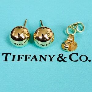NIB Tiffany & Co. 18k gold 8mm Stud Ball earrings